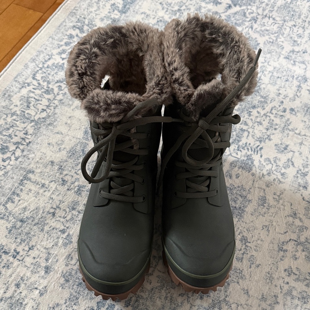 Bogs Arcata boots